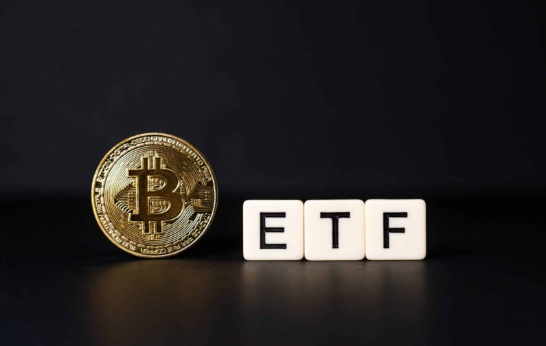 Торги акциями спотовых ETF на биткоин за сутки достигли $4,5 млрд